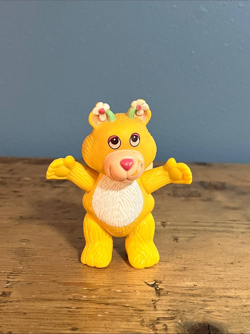 1985 Posable Disney/Hasbro Wuzzles Butterbear Collectible